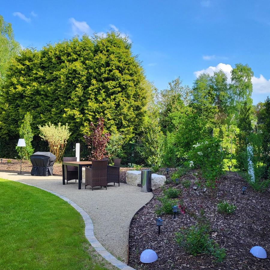 Komfort Ferienwohnungen Mit Wellness-Garten - Gaestehaus Am Bachlauf - Losheim Am See Dış mekan fotoğraf